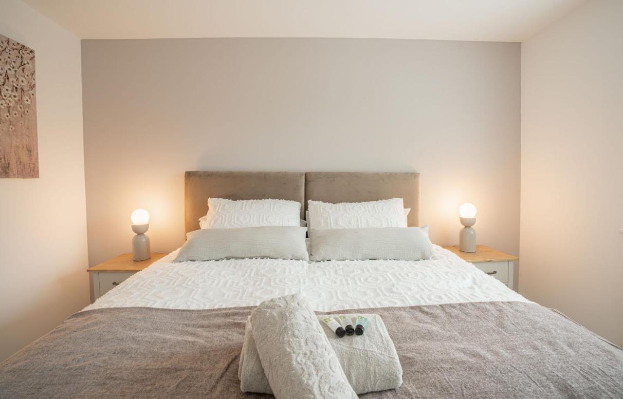 Marston Green Stunning Abode 5 Min From Nec & Bhx, Pets Allowed מראה חיצוני תמונה